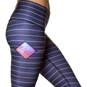 "Reflection" Mountain Hot Pant/ Yoga Leggings